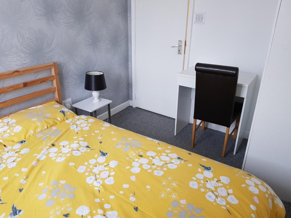 Wonderland Guest House Ковентри Экстерьер фото