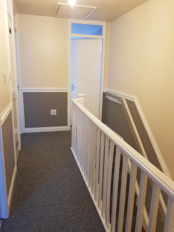 Wonderland Guest House Ковентри Экстерьер фото