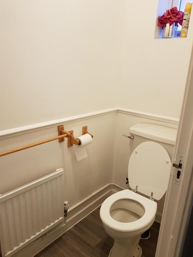 Wonderland Guest House Ковентри Экстерьер фото